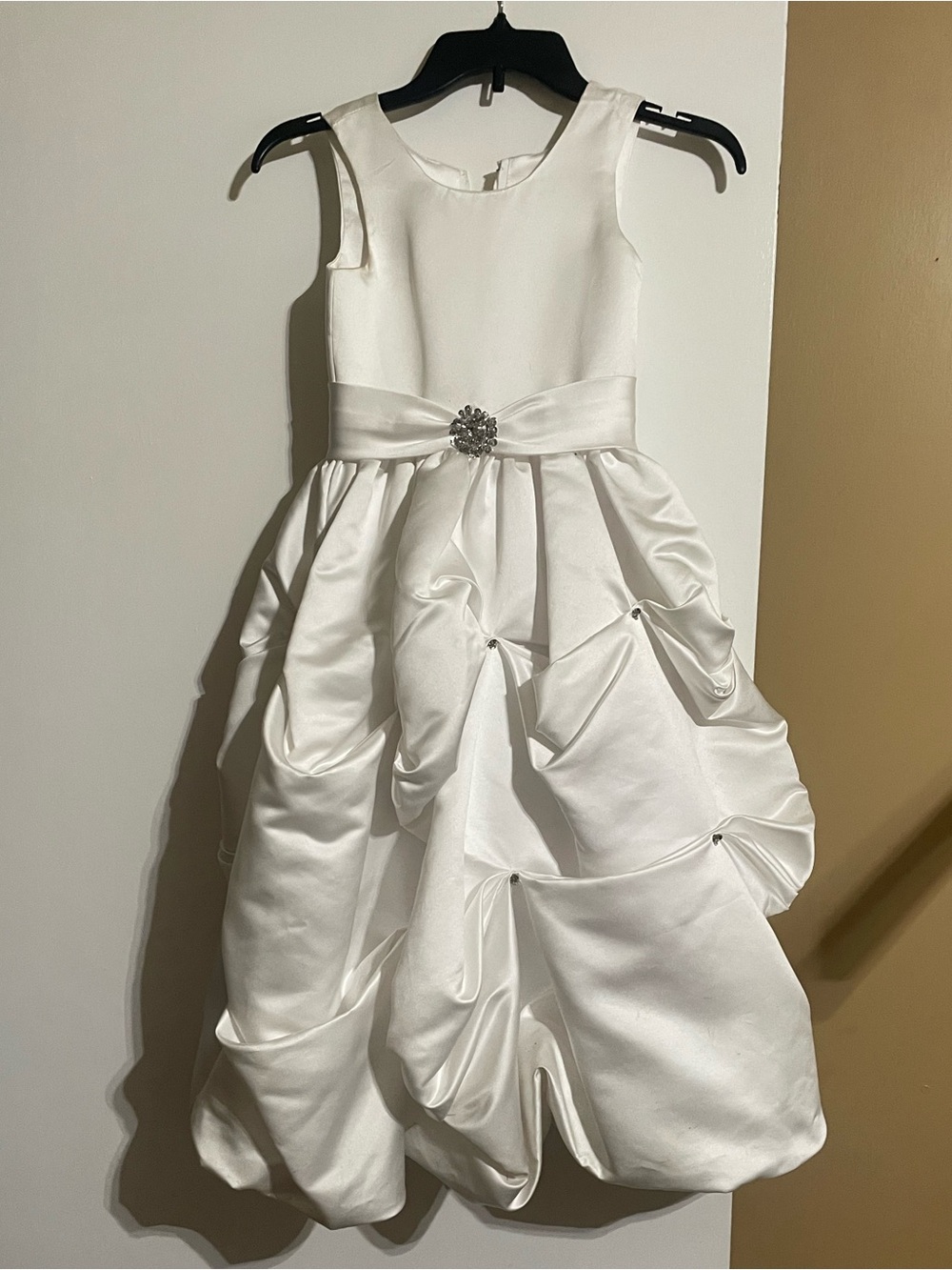 Girls white dress great for wedding